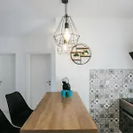 Tatil Evi Stunning In Zatoglav