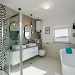 Stunning In Zatoglav Tatil Evi