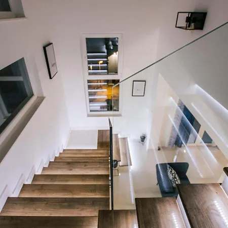 Pet Friendly In Zatoglav With Kitchen Holiday home *