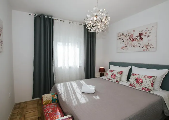 Holiday home Stunning In Zatoglav *