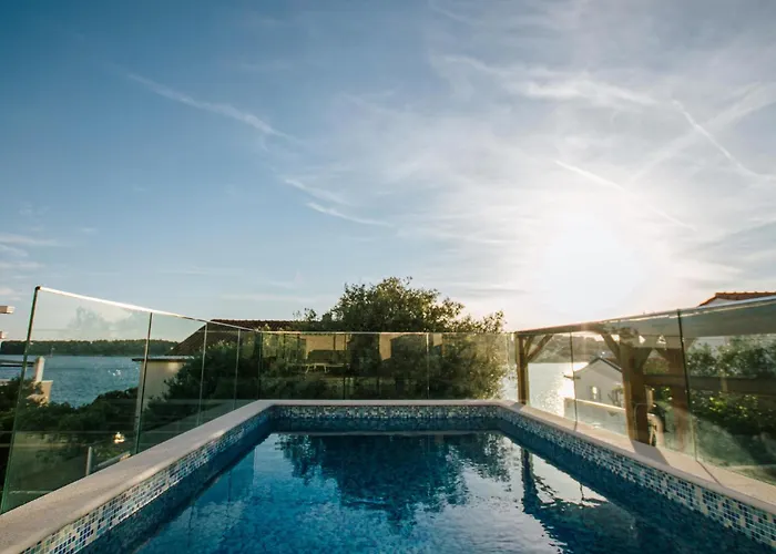 Stunning In Zatoglav Holiday home *