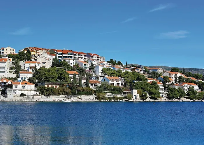 Stunning In Zatoglav Holiday home Rogoznica (Sibenik-Knin)