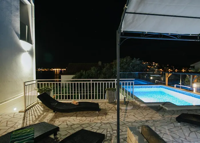 Holiday home Stunning In Zatoglav Rogoznica (Sibenik-Knin)